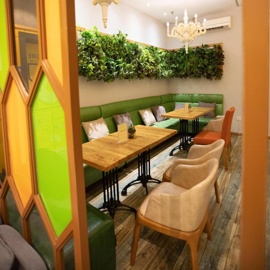 7days Premium Xujiahui Longhua Road Subway Station Branch Hotel